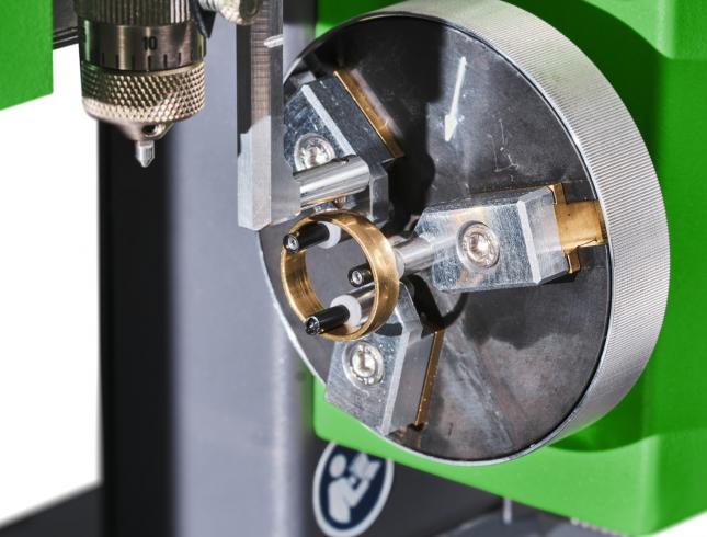 Engraving of rings with the M20 machine