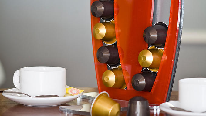 Cutting adjusted after printing for the manufacture of point-of-sale materials