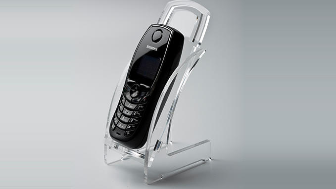 Cutting and machining of acrylic for displays