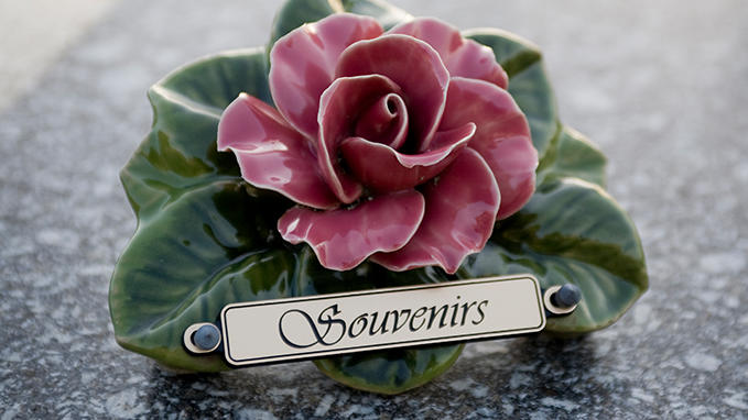 Inters for decorations, urns, coffins