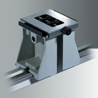 Self-centring jewellery vice