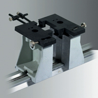 Jigs for cutlery with adjustable edges